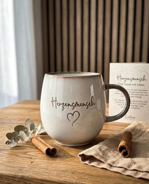 Personalisierte Tasse mit Name Geschenk für Mama Freundin Gravur Becher individuell Keramik Geschenkidee Geburtstag Weihnachten (etsy image id: 7906407886)