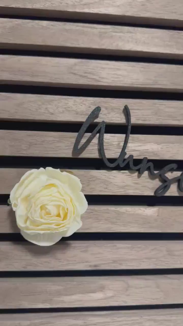 Personalisierter Schriftzug Wohnzimmer | Name Wanddeko Holz | Custom Name Sign | Familienname Schild | Geschenk Einzug Hochzeit